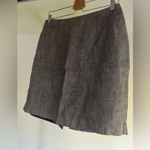 100% linen gingham skirt with slit detail